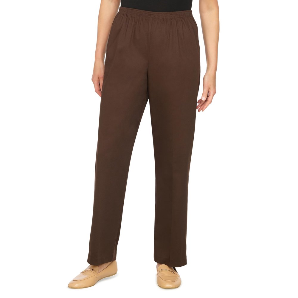 Alfred Dunner Womens All Around Elastic Waist Cotton Short Twill Pants - Pull-On Style, Classic Cut, Figure Flattering Relaxed Fit, Chocolate, 10