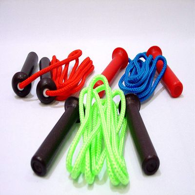 EVERRICH Deluxe Nylon/Cotton Jump Ropes - 7' L
