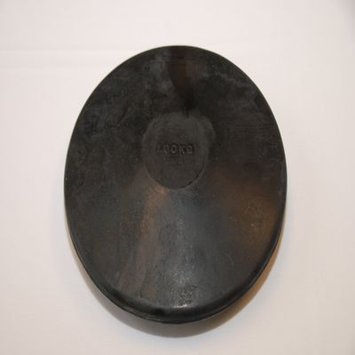 (Price/piece)Everrich EVP-0001 Hard Rubber Discus - 2.2lb/1kilo