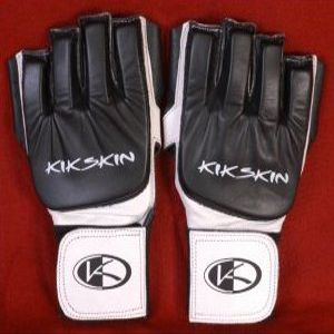 Kikskin Kwik Wrap Vale-Tudo Glove - 8oz - Black/White 2 Tone