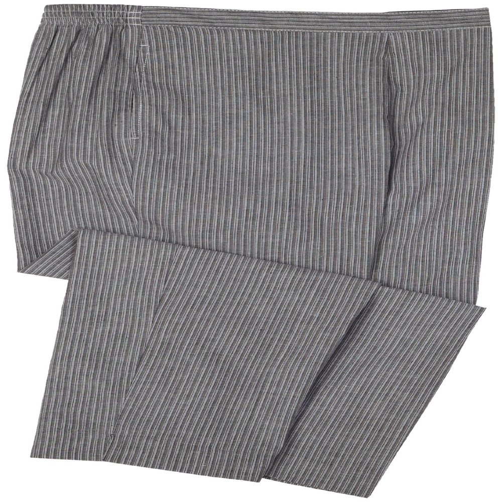 Alfred Dunner Women's Pinstripe Capri,Grey,18