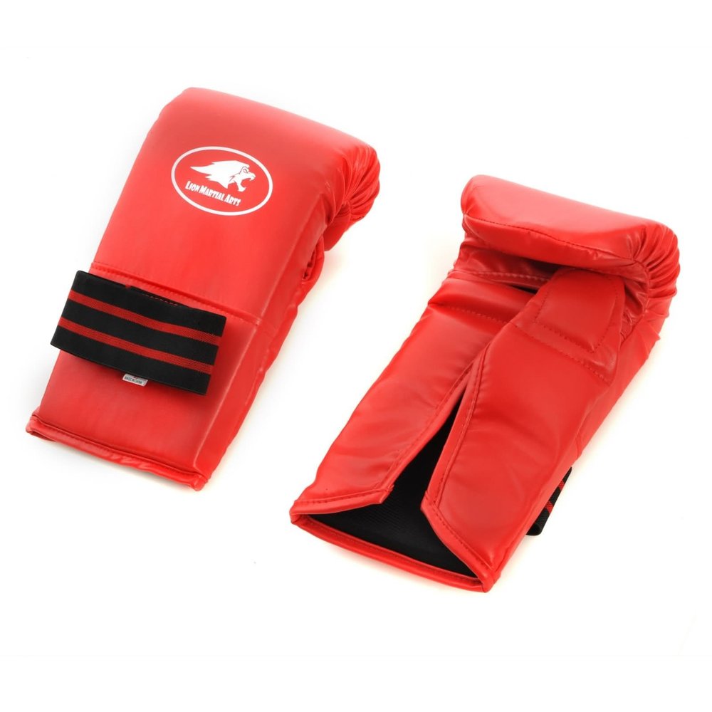 Lion Martial Arts Vinyl Punch Glove Pair (Red, Medium)