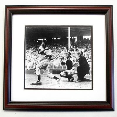 Willie Mays NY Giants 8x10 Framed Photo in an 11x14 Double Matted Cherry Frame #4