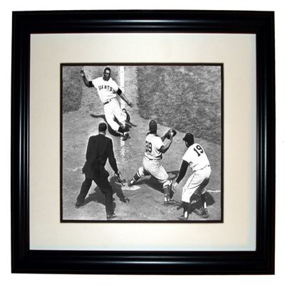 Willie Mays NY Giants 8x10 Framed Photo in an 11x14 Double Matted Black Frame #6