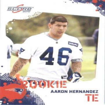 Aaron Hernandez 2010 Score Football Rookie Card #301 - New England Patriots (RC - Rookie Card)(Football Cards) - Stored in a Protective Plastic Display Case!!