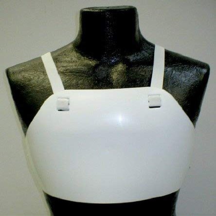 Unisex Fencing One Size Fits All Plastic Chest Protector (X-Small)