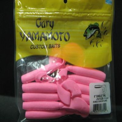 Gary Yamamoto. 6" Single Tail Grub. #229 Bubble GUM (No Flake).