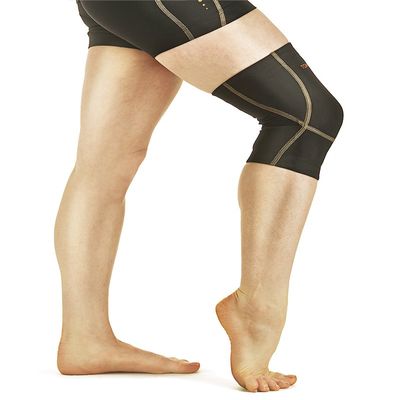 Tommie Copper Women's Performance Triumph Knee Sleeve, Black, X-Large