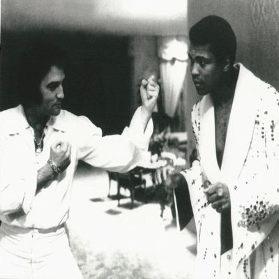 Box The King & The Greatest Elvis Presley and Muhammad Ali - 11"x14" Photo