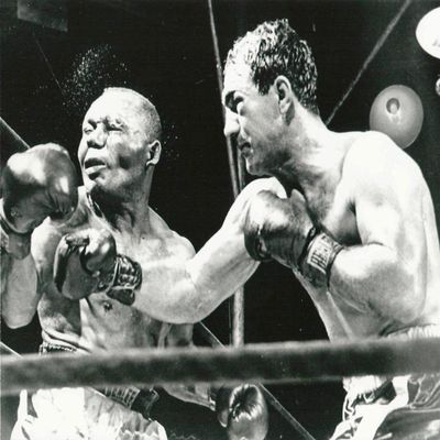 Boxing Collectibles Box Rocky Marciano Knocking Out Jersey Joe Alcott to Win Heavy Weight Title - 20"x24" Photo, Mounted in 22"x28" Double Matt and Framed with Plexi Glass