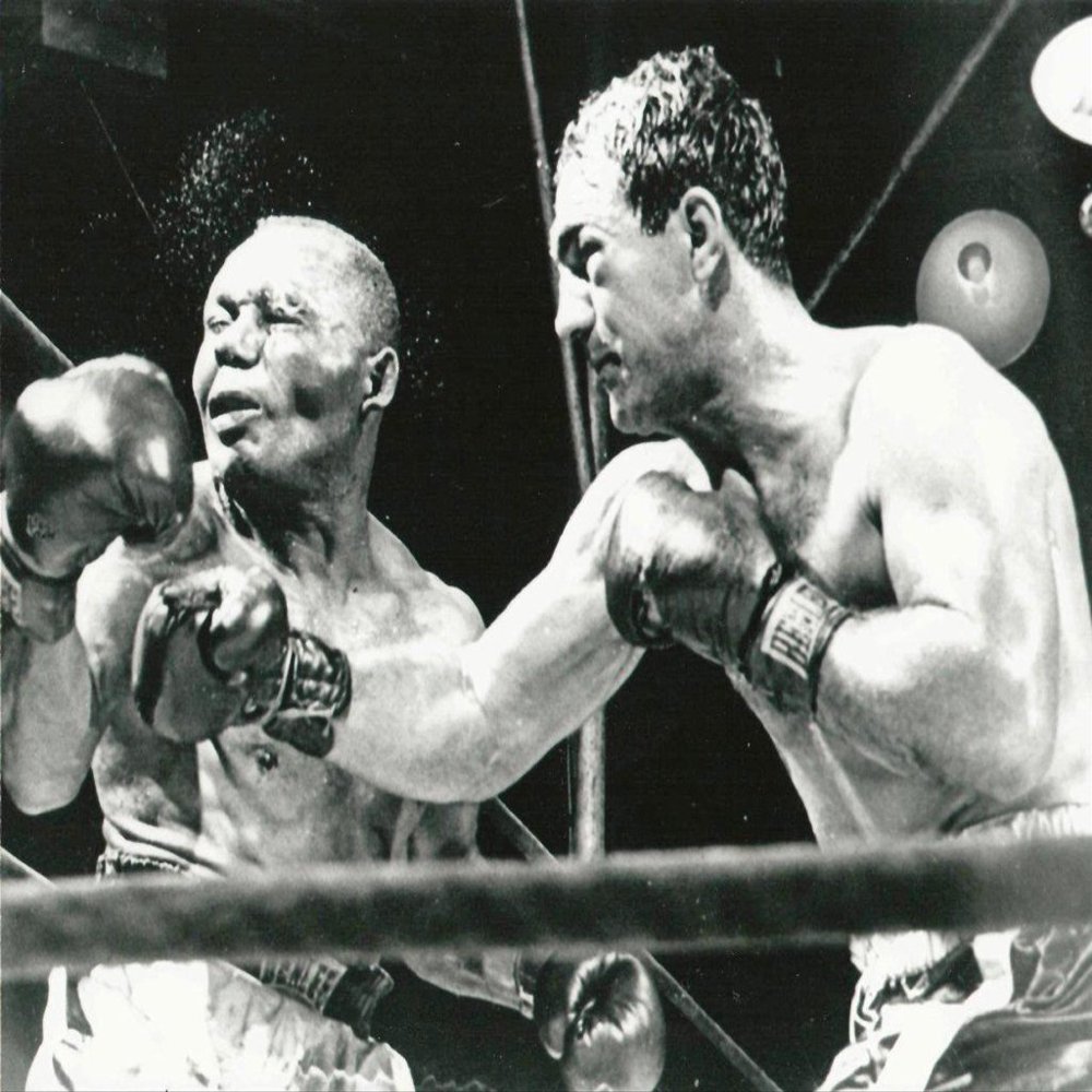 Boxing Collectibles Box Rocky Marciano Knocking Out Jersey Joe Alcott to Win Heavy Weight Title - 20"x24" Photo, Mounted in 22"x28" Double Matt and Framed with Plexi Glass