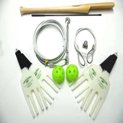 Wackit Ball Game (4) Wackit Set & Wackit Softball (white)