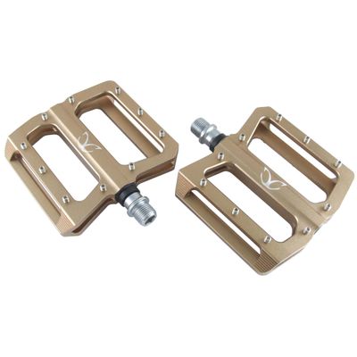 CarbonCycles Exotic Alloy 6061 Flat Pedal w/Replaceable Pins in 10 Color Options. Only 17mm