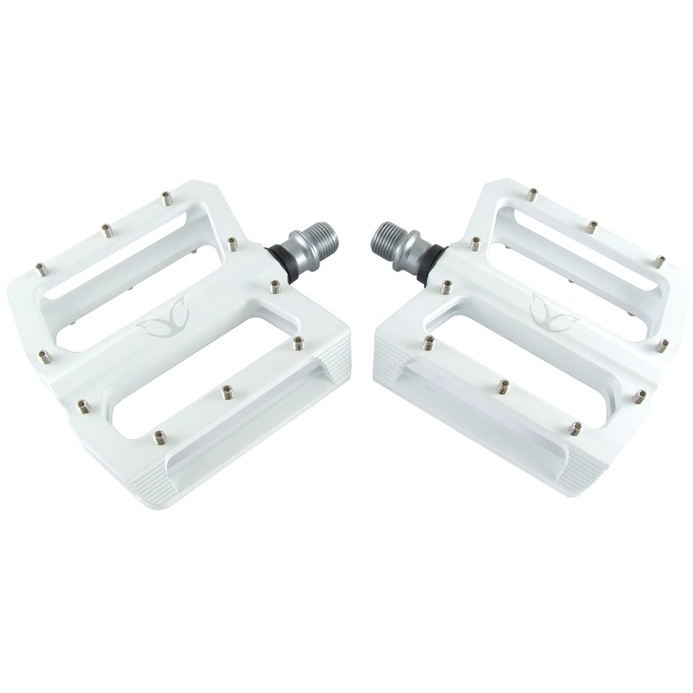 CarbonCycles Exotic Alloy 6061 Flat Pedal w/Replaceable Pins in 10 Color Options. Only 17mm