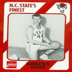 Autograph Warehouse Smedes York Basketball Card (N.C. North Carolina State) 1989 Collegiate Collection No.74