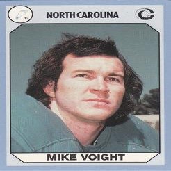 Autograph Warehouse Mike Voight Football Card (North Carolina) 1990 Collegiate Collection No.77