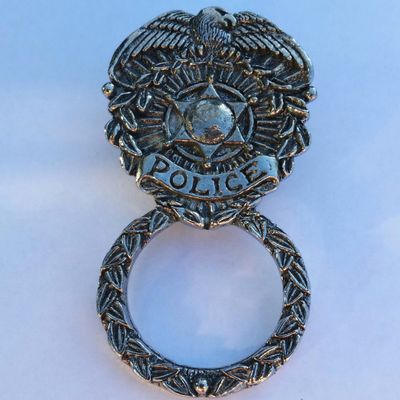 BIKER SUNGLASSES HOLDER PIN POLICE