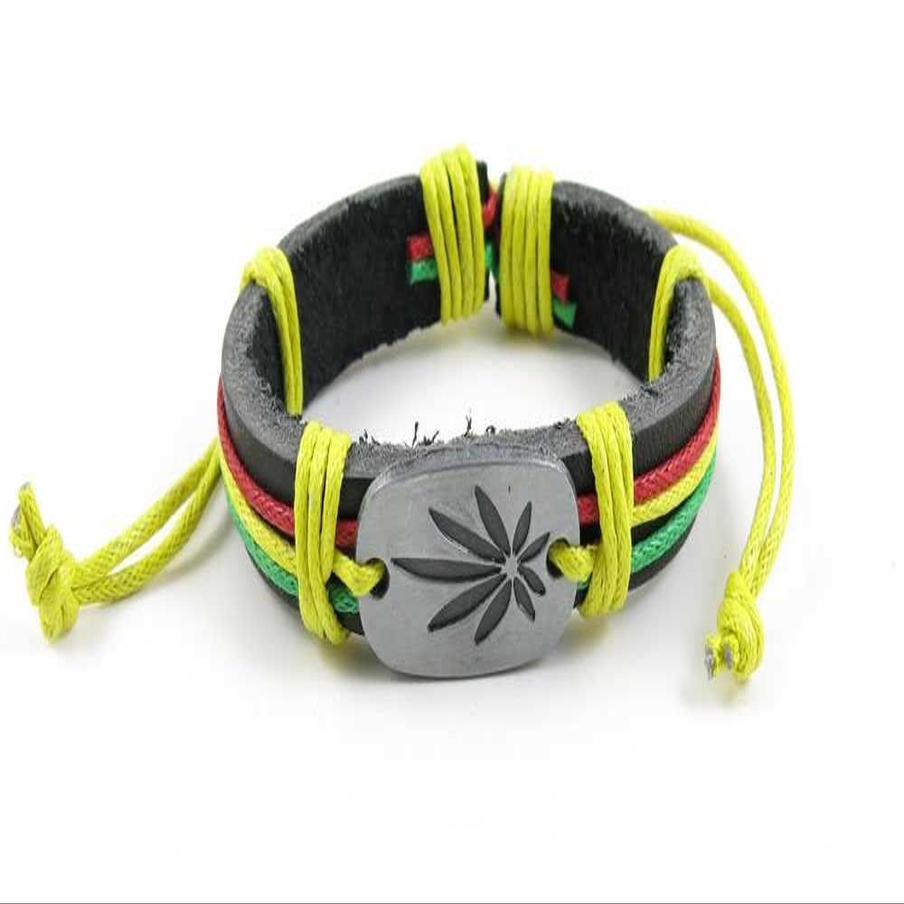 1 Piece Women's Men's Fashion Strand Bracelet 1014 Sign Maple Leaf Leather Braided Adjustable
