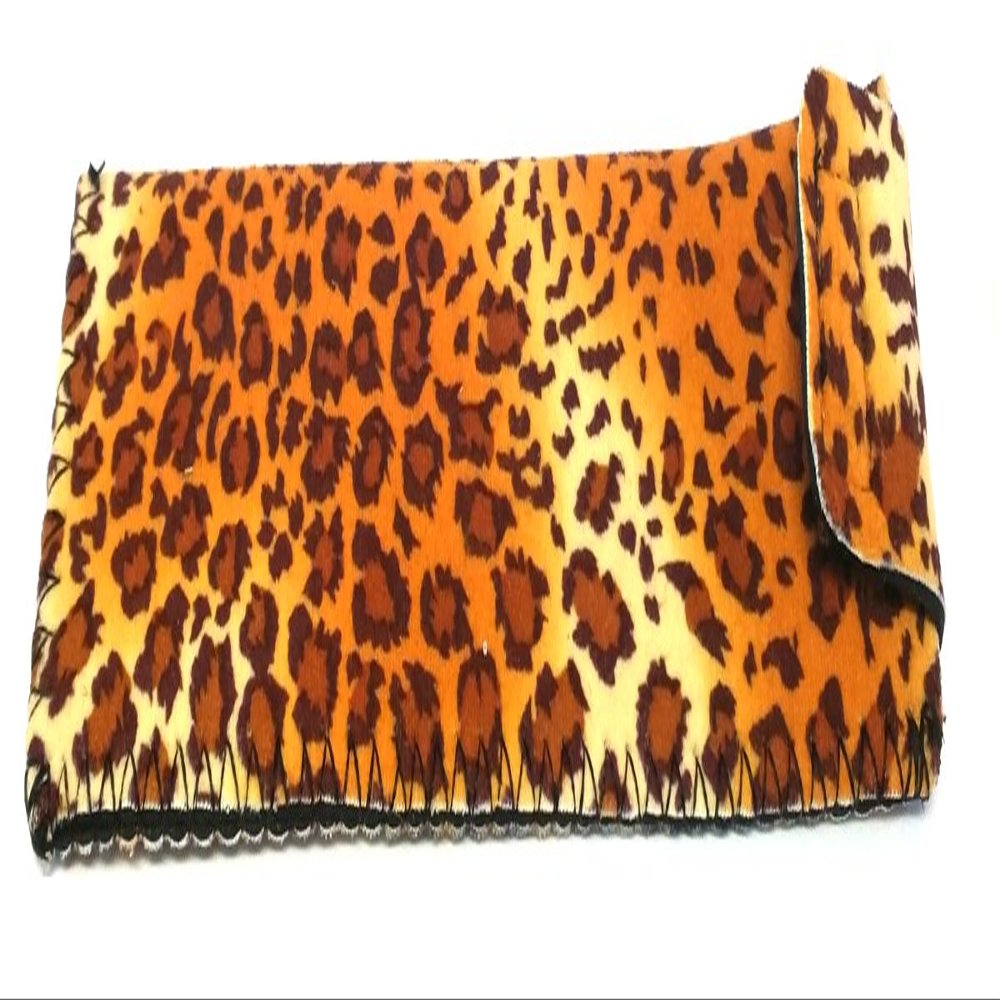 Calabria Leopard Animal Print Soft Slip-In Eyeglass Case Brown Women Cute Slim Eye Glasses Pouch Sunglasses Bag Flap Closure