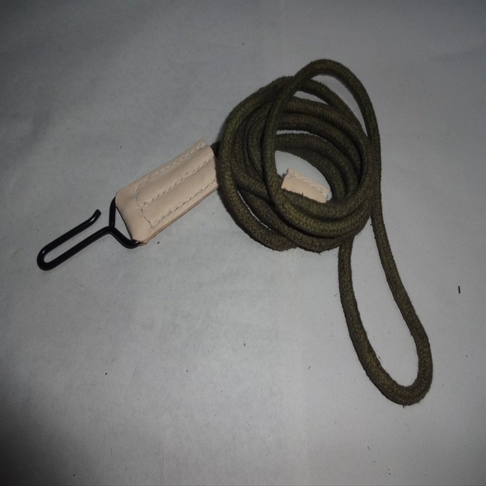 warreplica WWII US Army M1911/M1911A1 .45 Lanyard, authentic reproduction, durable leather, historically accurate accessory for collectors and reenactors.