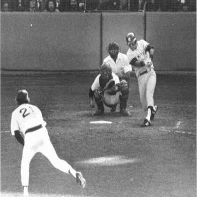 Bucky Dent NY Yankees Playoff HR 8X10 Photo #22