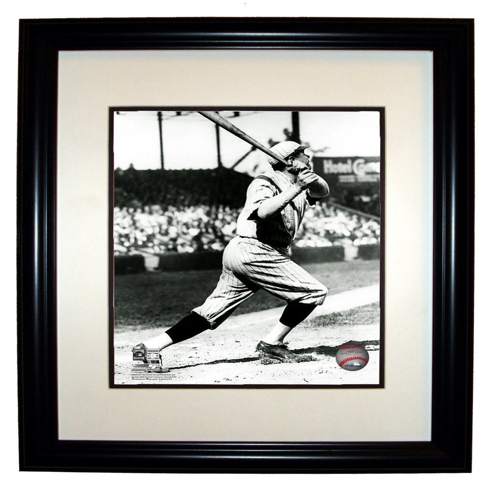 Babe Ruth NY Yankees 8x10 Photo in an 11x14 Double Matted Black Frame #084