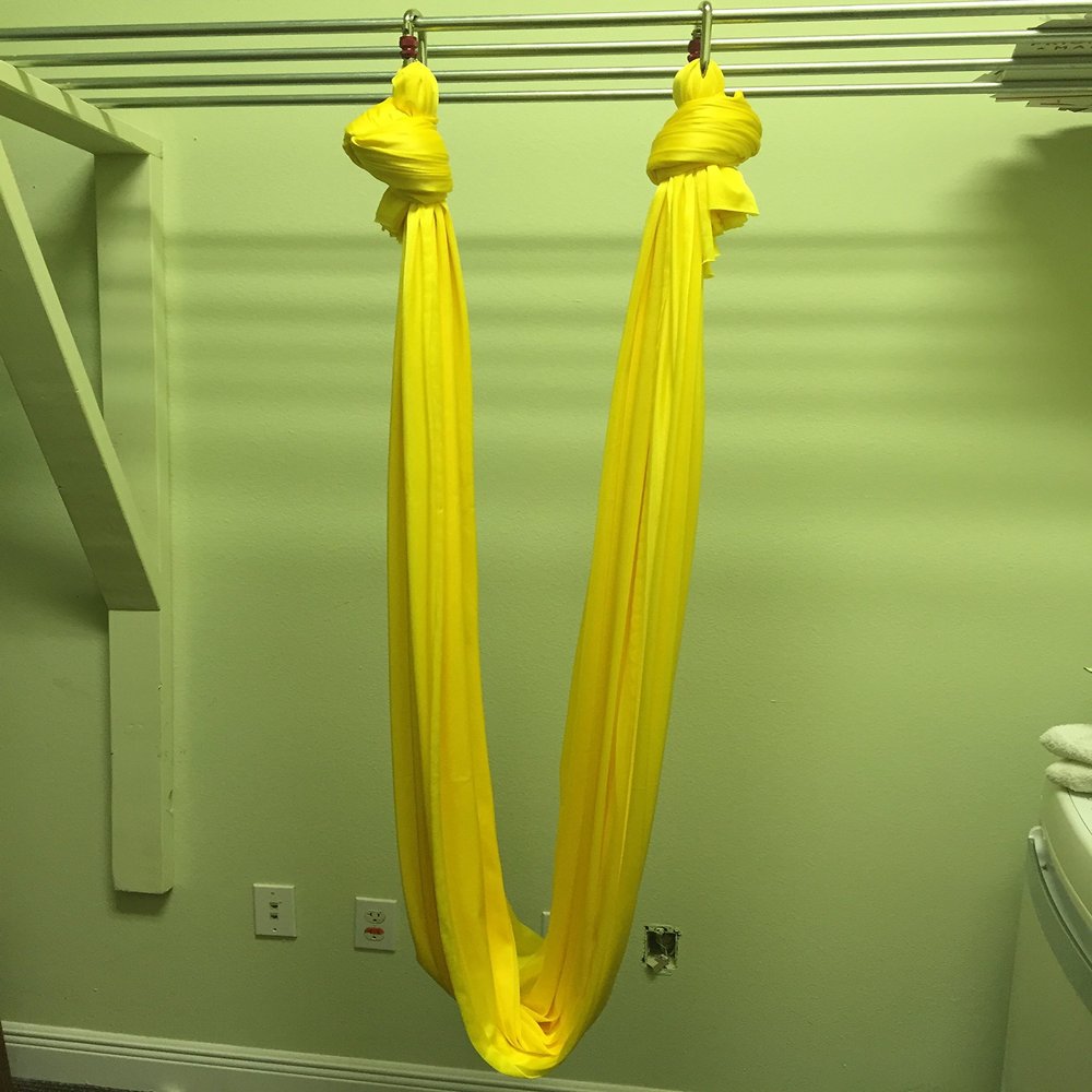 Premiere Aerial Yoga Hammock (Yoga Swing/sling, Aerial Yoga, Antigravity) (Yellow Sunshine)