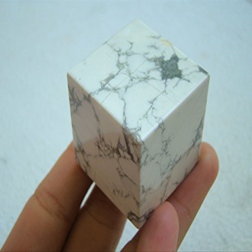 Gua6119 White Howlite Cube Large