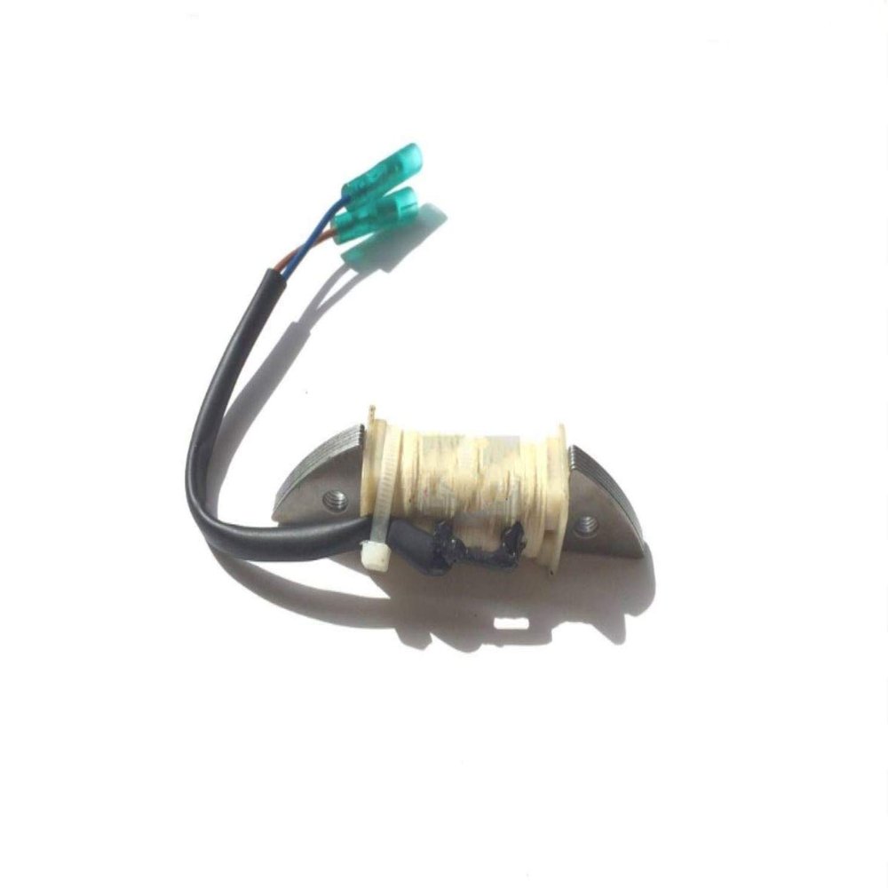ITACO Outboard Motor Charge Coil for Yamaha 9.9HP, 15HP, 13.5HP 2 Stroke Outboard Engine (1996-2006) - 12V Charge Coil