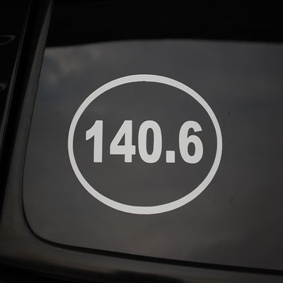 140.6 Oval Triathlon Marathon Mens Womens Vinyl Sticker Decal Thin Oval(V154) (Red)