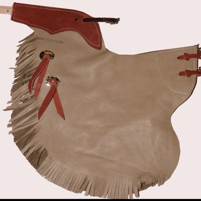 Youth Chaps (Medium (length to bottom of fringe 24" thigh 12"))