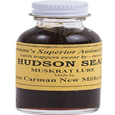 Hudson Seal Muskrat Call Lure by Russ Carman (4 oz. Bottle)