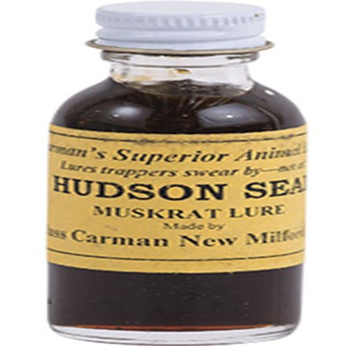 Hudson Seal Muskrat Call Lure by Russ Carman (4 oz. Bottle)