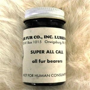 Epler Fur's Super All Call Lure 4 oz. muskrat, Fox, Raccoon (4 oz.)