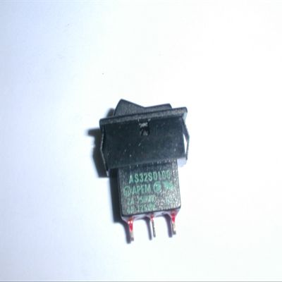 35-603 SPDT ROCKER SWITCH ( 1 EACH)