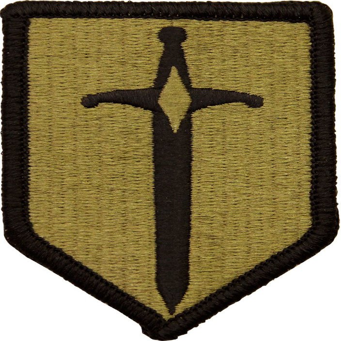1st Maneuver Enhancement Brigade Scorpion/OCP Patch W/ Hook Fastener