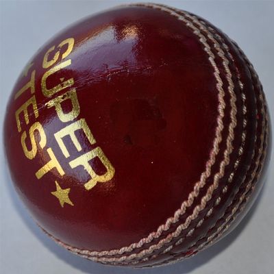 Super Test Red Practice Cricket Balls (Pack of SIX)