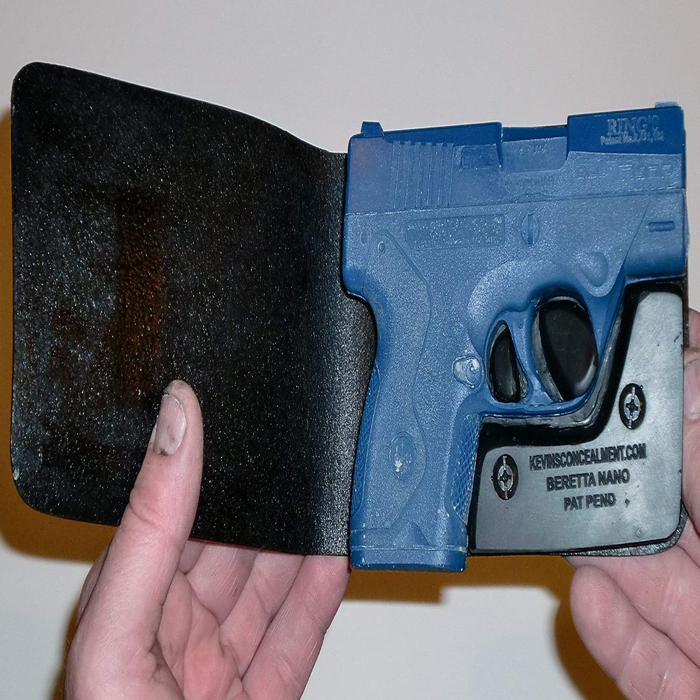 Wallet Holster for Full Concealment - Beretta Nano (Black, Left Hand, CT Laserguard)