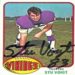 Sports Memorabilia Autograph Warehouse 54374 STU Voigt Autographed Football Card Minnesota Vikings 1976 Topps No .359