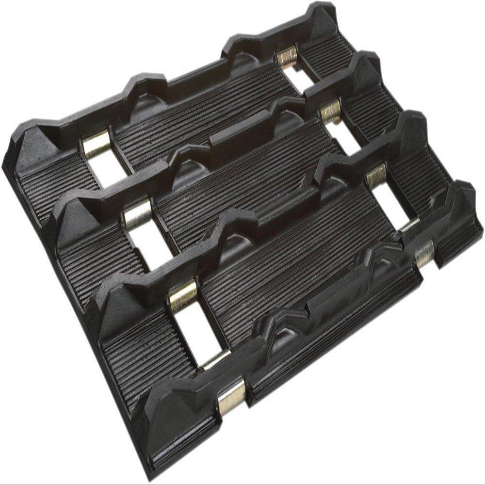 136 X .725 15 WIDE 2.52 DURA SPORT 2-PLY TRACK