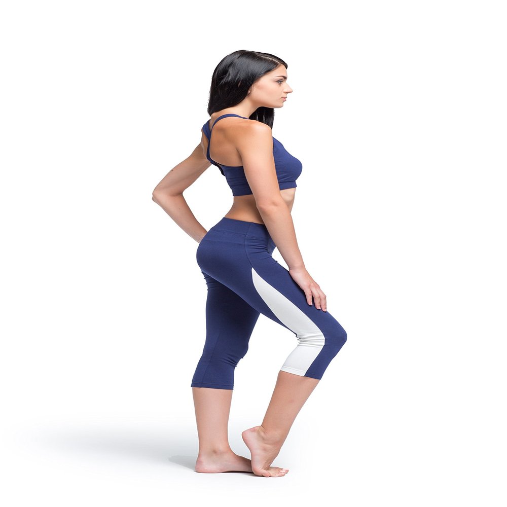 Ecofabric Yoga Crop Tank Top and Capris 2 Piece Set Ionica by Vivid Spirit (Medium)