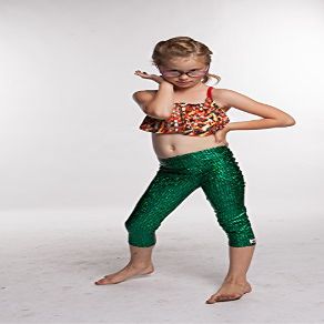 YogaBerries Mermaid Scale Leggings for Girls Capri Kids (Green, 5/6)