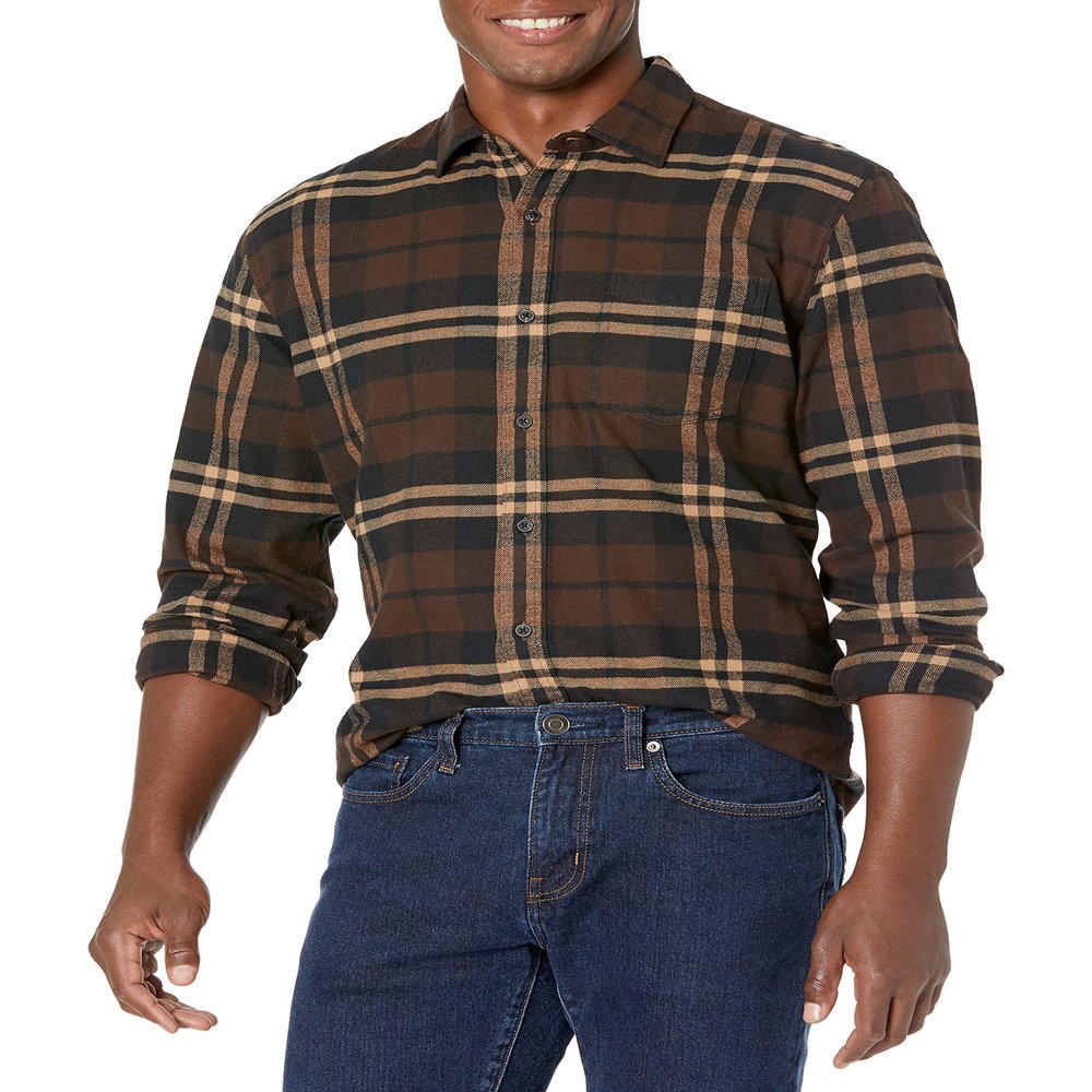 Amazon Essentials Men's Long-Sleeve Flannel Shirt, Dark Brown Plaid, Large