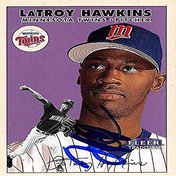 Sports Memorabilia Autograph Warehouse 245679 LaTroy Hawkins Autographed Baseball Card - Minnesota Twins 2000 Fleer Tradition - No. 47