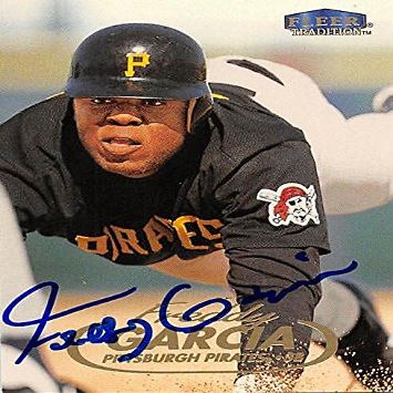 Sports Memorabilia Autograph Warehouse 244617 Freddy Garcia Autographed Baseball Card - Pittsburgh Pirates, FT 1998 Fleer Tradition - No. 565