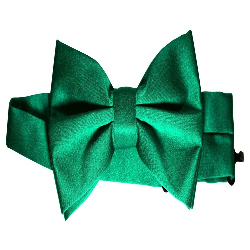 Bow-Tie is 2 1/2 Wide. Fits neck up to 20". Pre-tied. Adjustable for easy sizing.