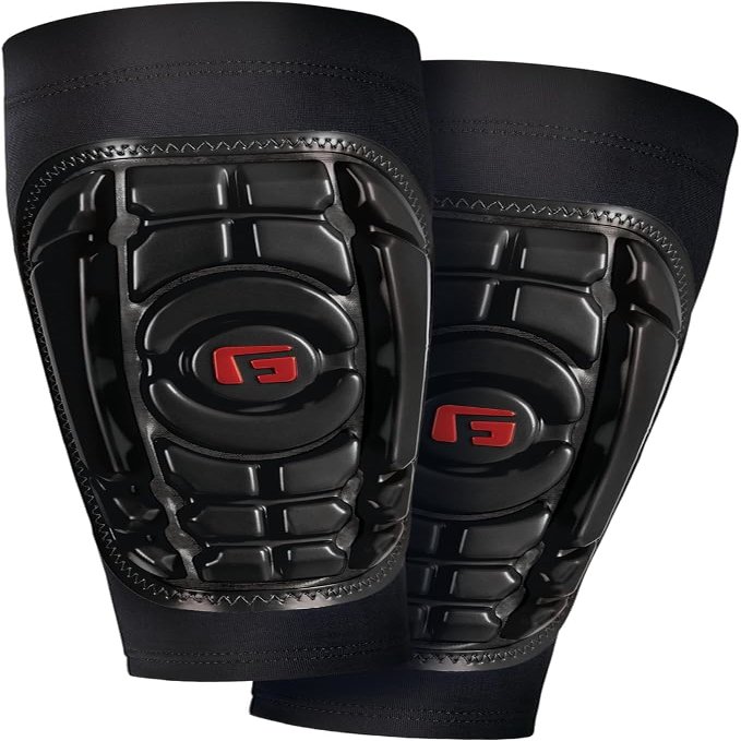 G-Form Pro-S Compact Soccer Shin Guards - Football Shin Guards - Black, Adult Medium