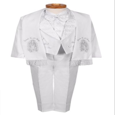 Boys baptism tuxedo in white with Maria Embroidering and included Estola
