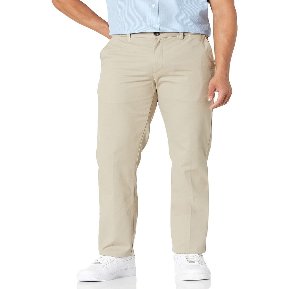 Amazon Essentials Men's Slim-Fit Wrinkle-Resistant Flat-Front Chino Pant, Khaki, 33W x 30L