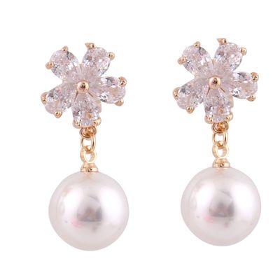 Grace Jun Gold Color or Platinum Plated AAA CZ Simulated Pearl Clip on Earrings No Pierced for Women (274Gold)